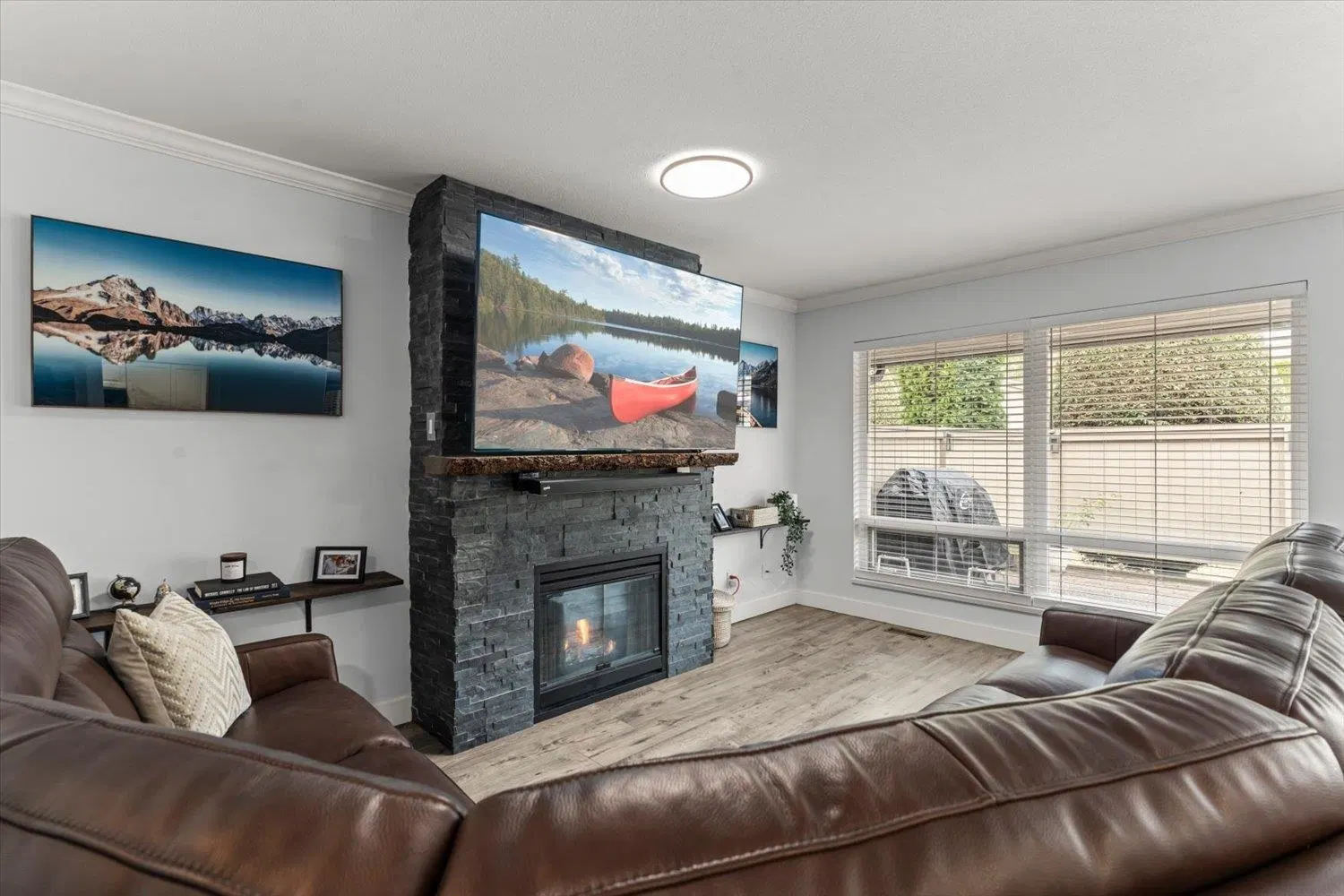 Photo 5 of 36 at #61 – 11737 236 Street