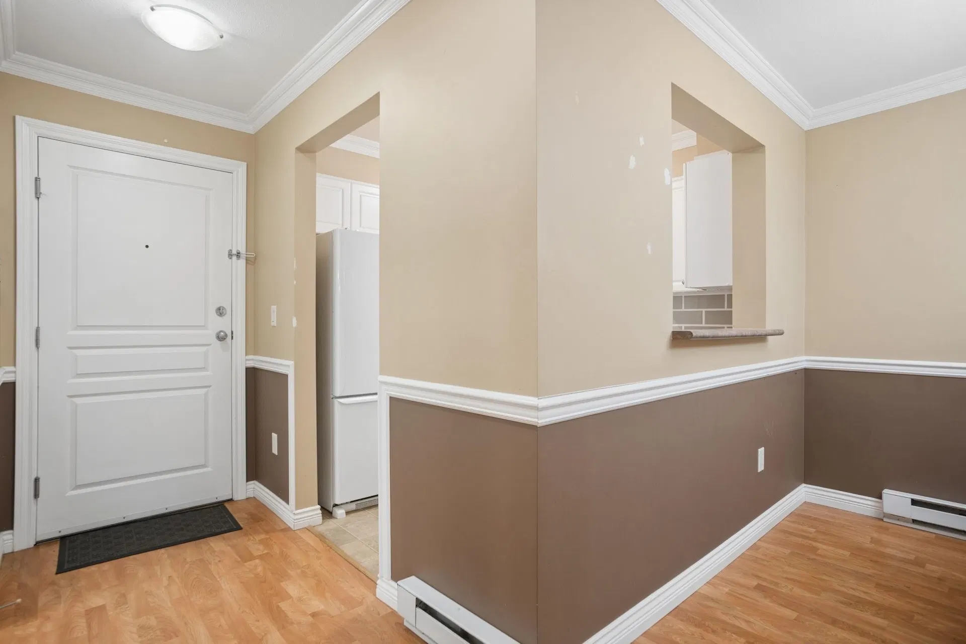 Photo 3 of 26 at #322 – 9979 140 Street