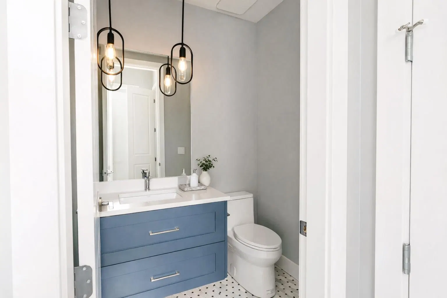 Photo 4 of 29 at #9 – 7138 Marble Hill Road