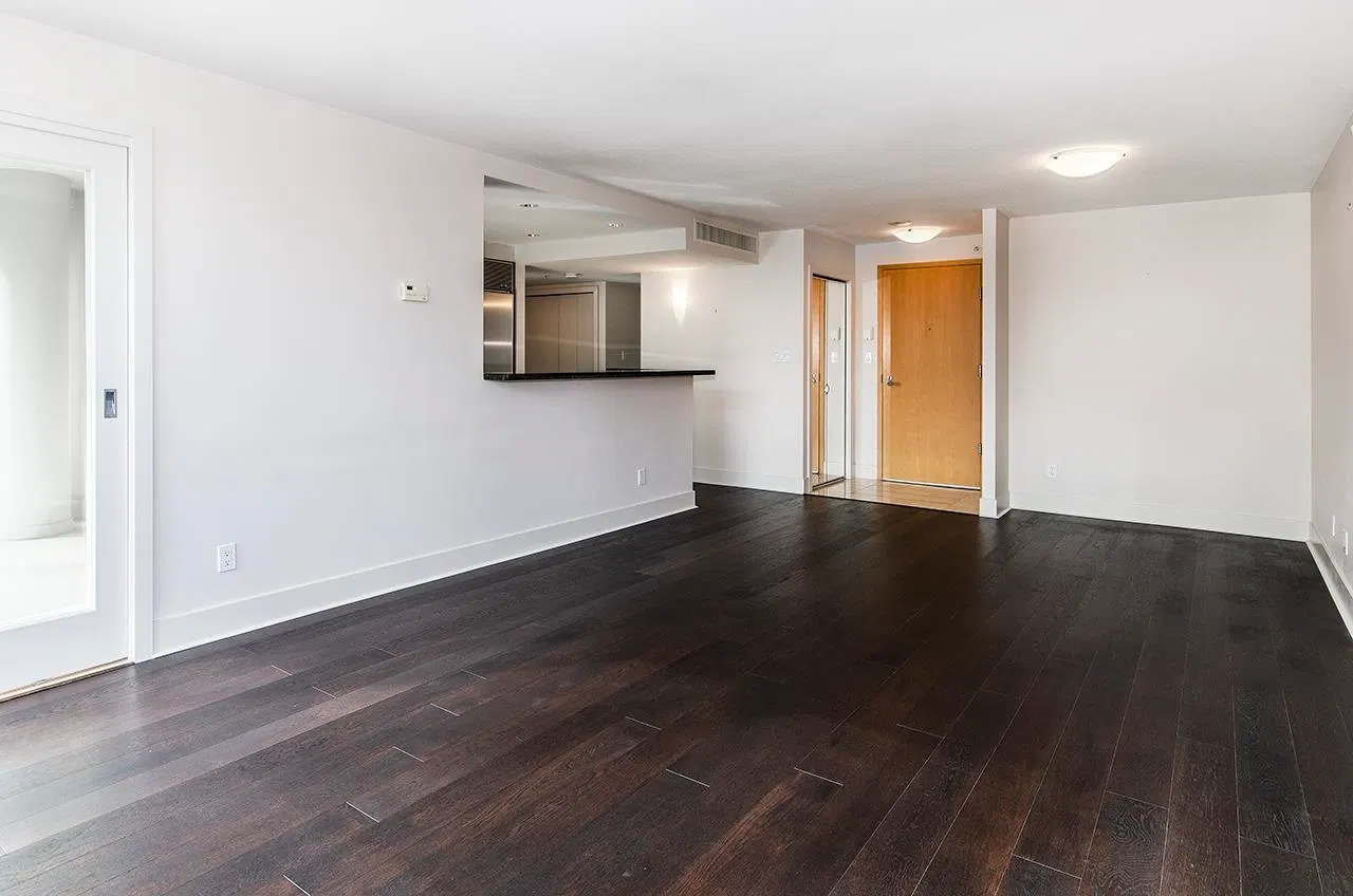 Photo 3 of 24 at #1703 – 499 Broughton Street