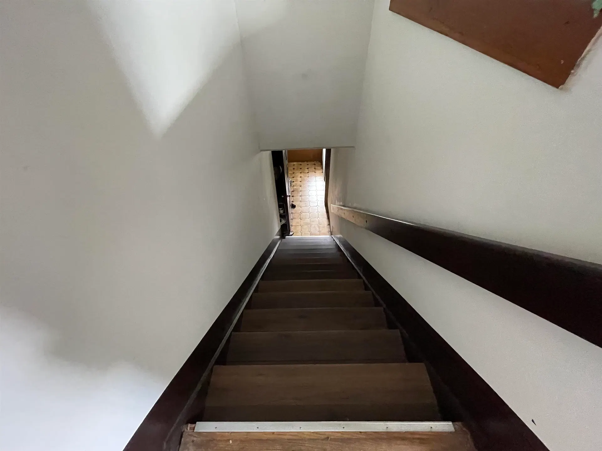 Photo 5 of 10 at 3469 W 8th Avenue