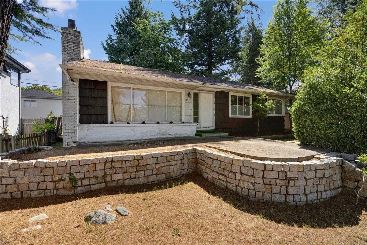 Photo 4 of 40 at 5070 Willow Street