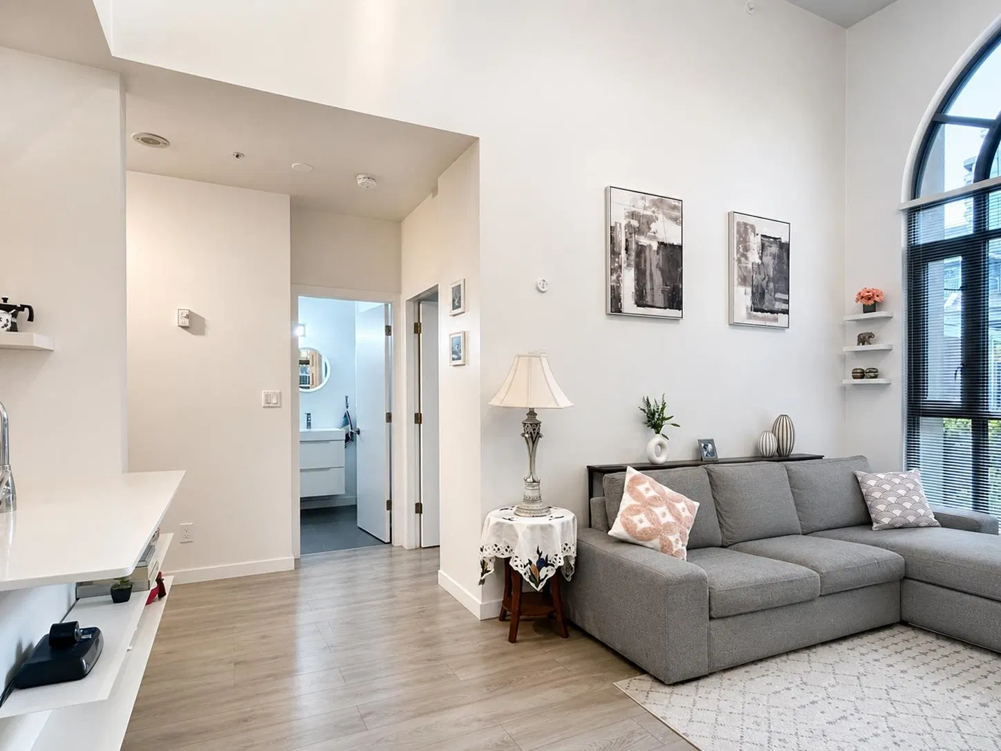 Photo 4 of 33 at #101 – 3070 Guildford Way
