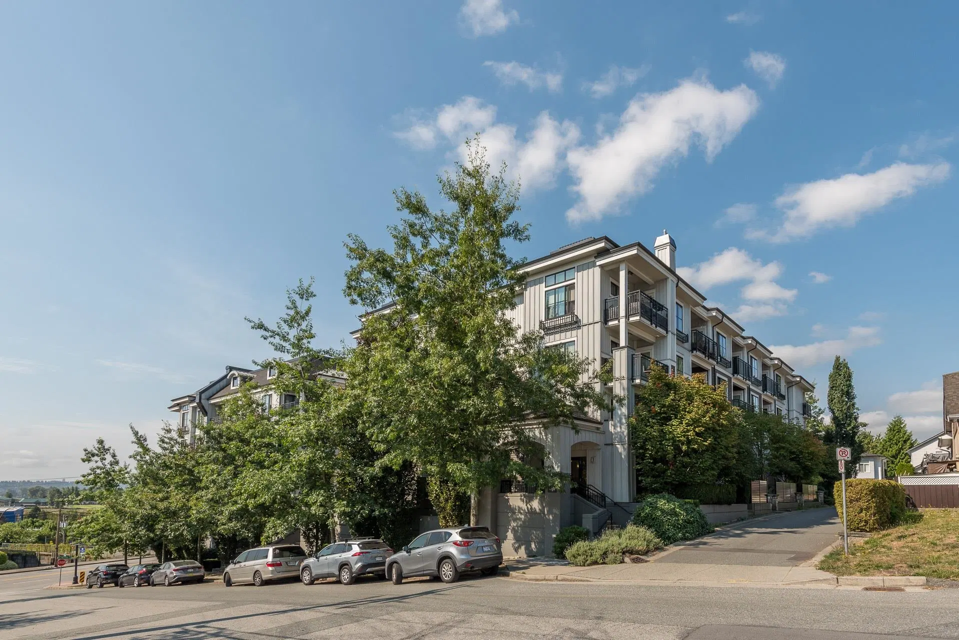 Photo 1 of 27 at #103 – 210 Lebleu Street