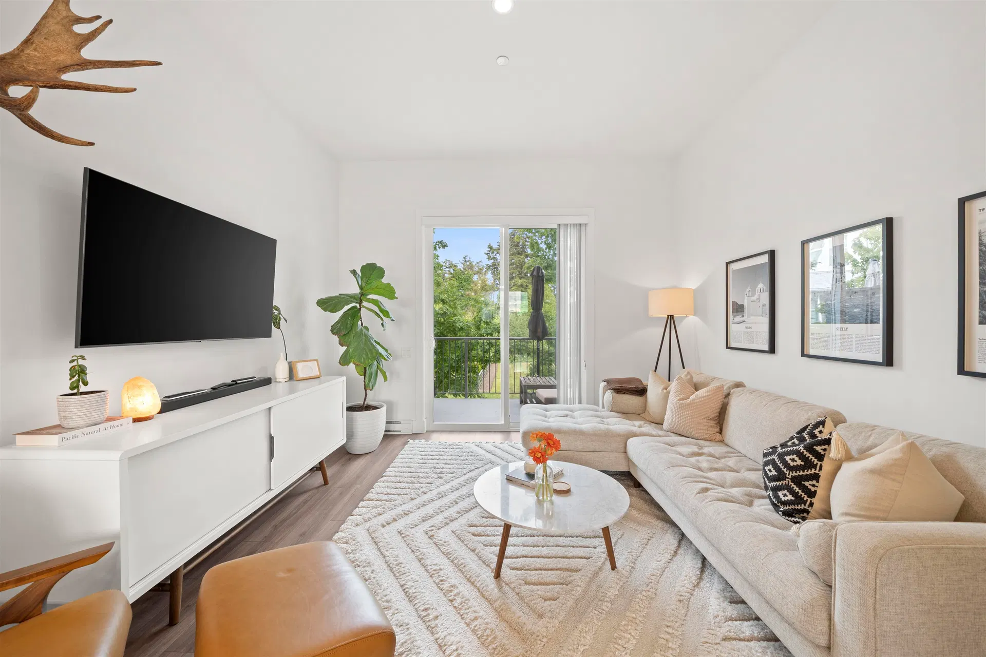 Photo 1 of 40 at #46 – 4656 Orca Way