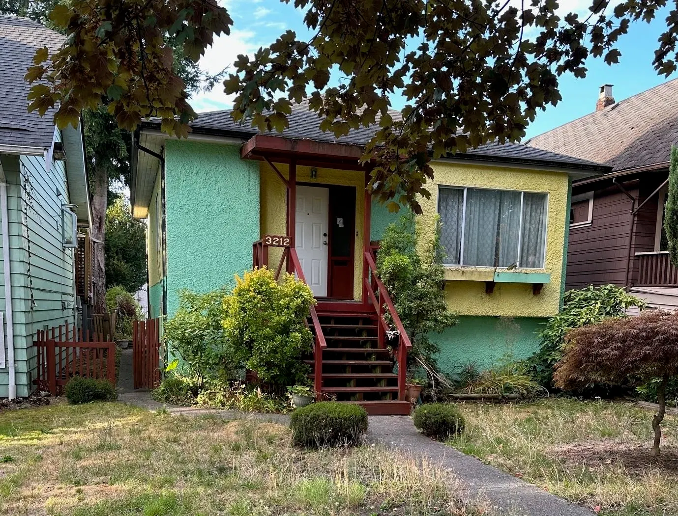 Photo 1 of 9 at 3212 W 6th Avenue