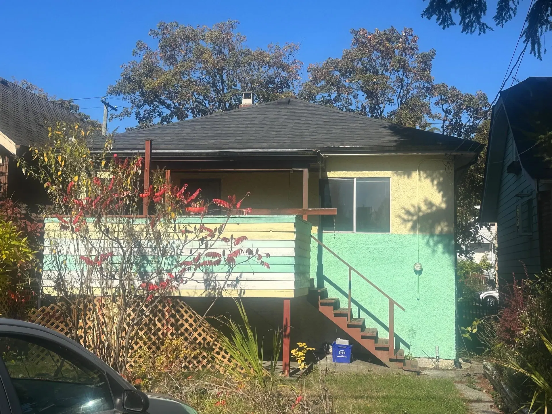 Photo 3 of 9 at 3212 W 6th Avenue