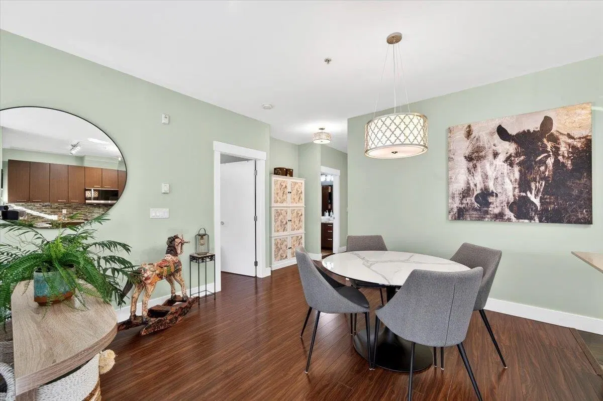 Photo 3 of 31 at #102 – 2473 Atkins Avenue
