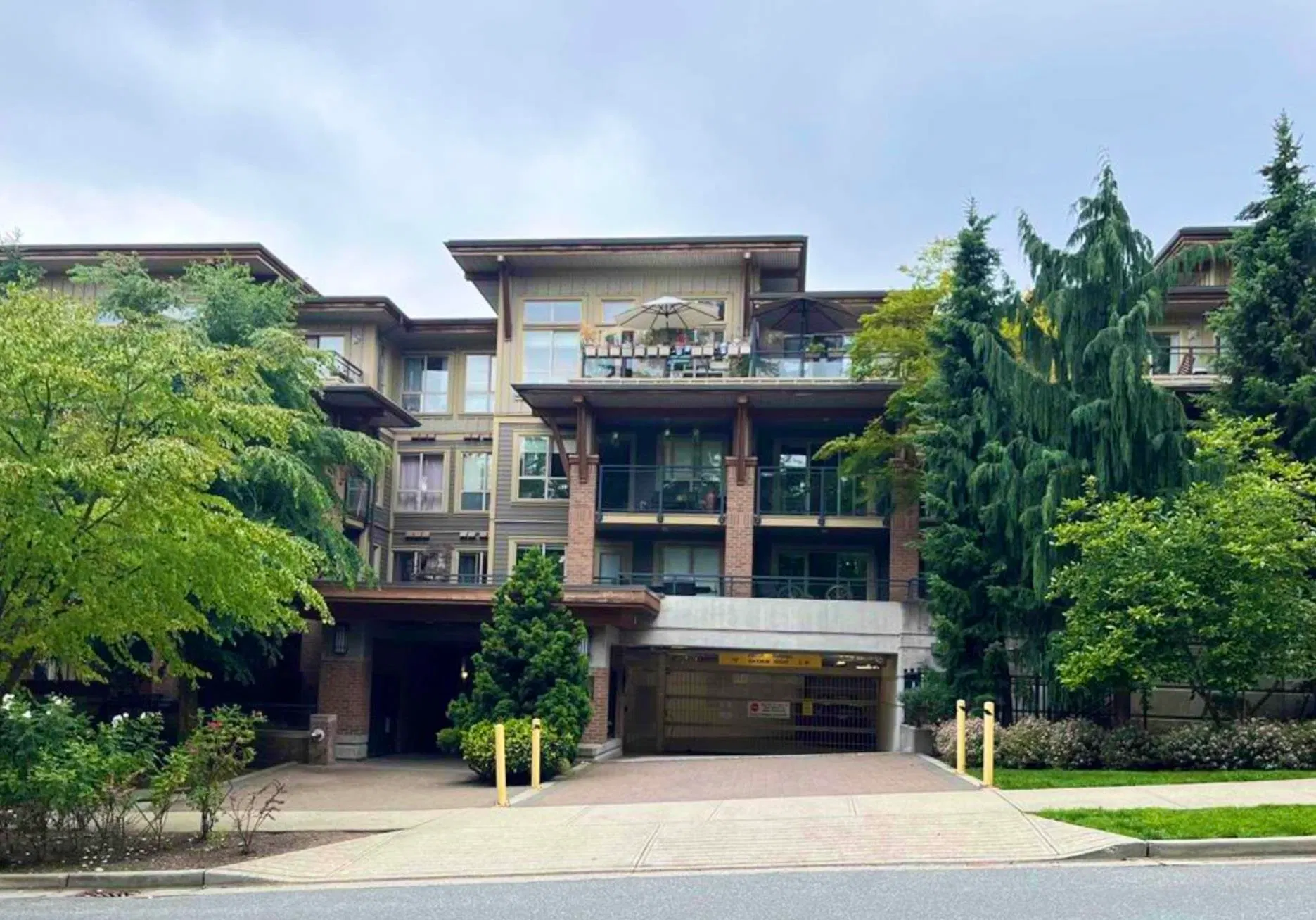 #317 – 1633 Mackey Avenue