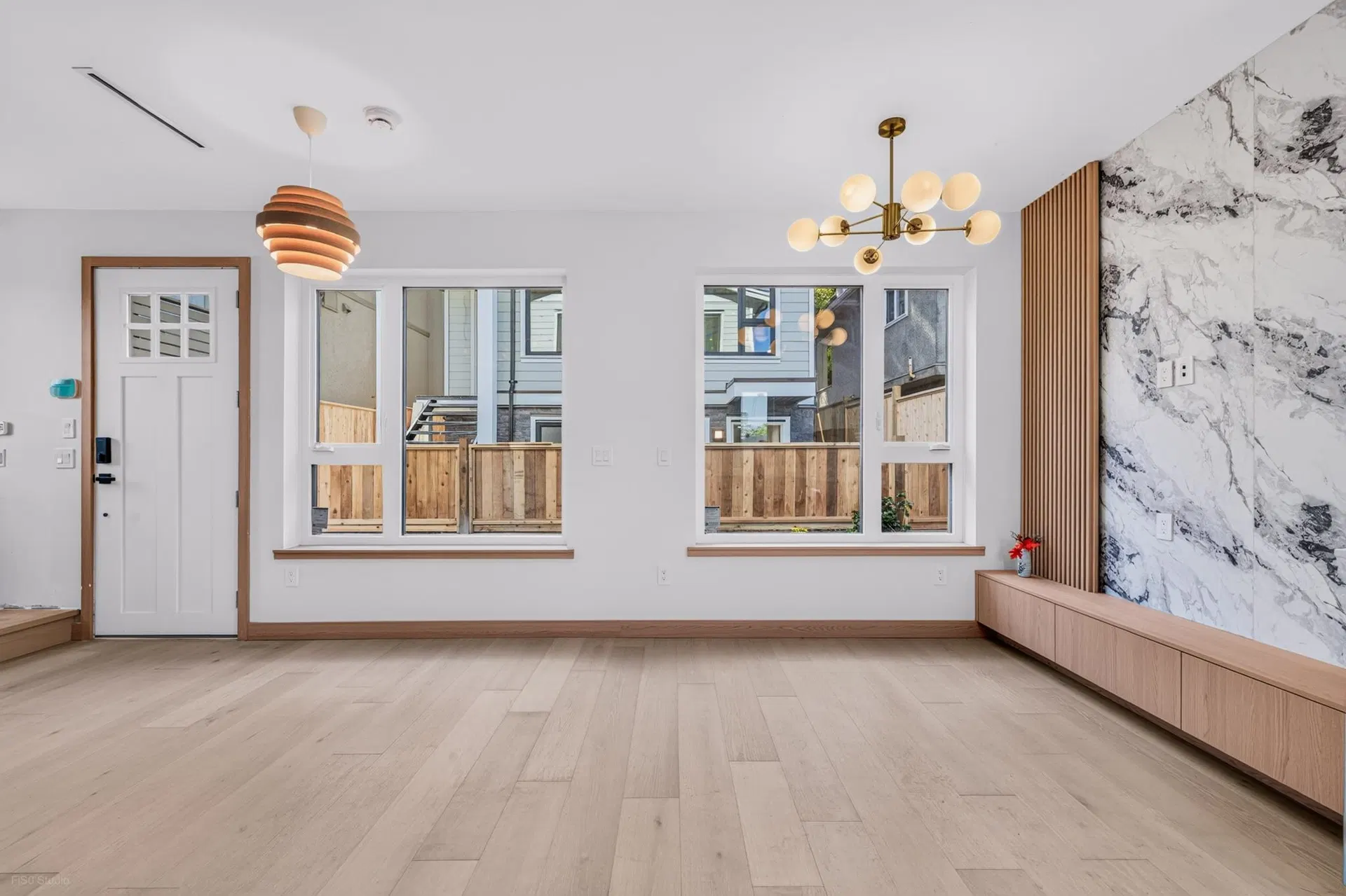 Photo 5 of 16 at #3 – 1325 E 37th Avenue
