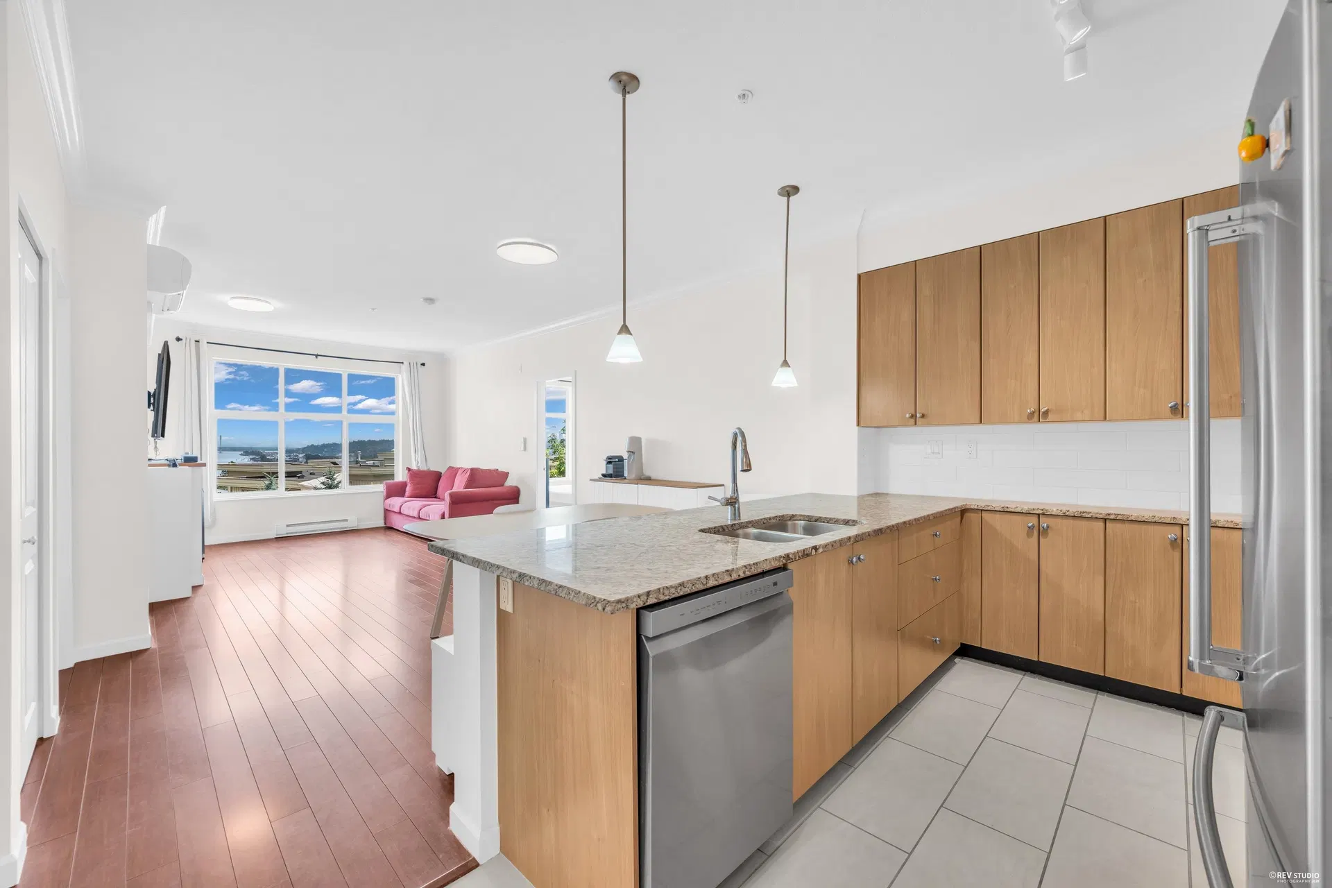 Photo 5 of 36 at #307 – 285 Ross Drive