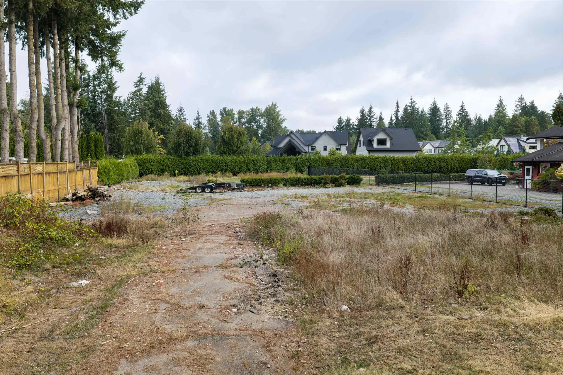 Photo 3 of 14 at LT.1 – 25021 52 Avenue