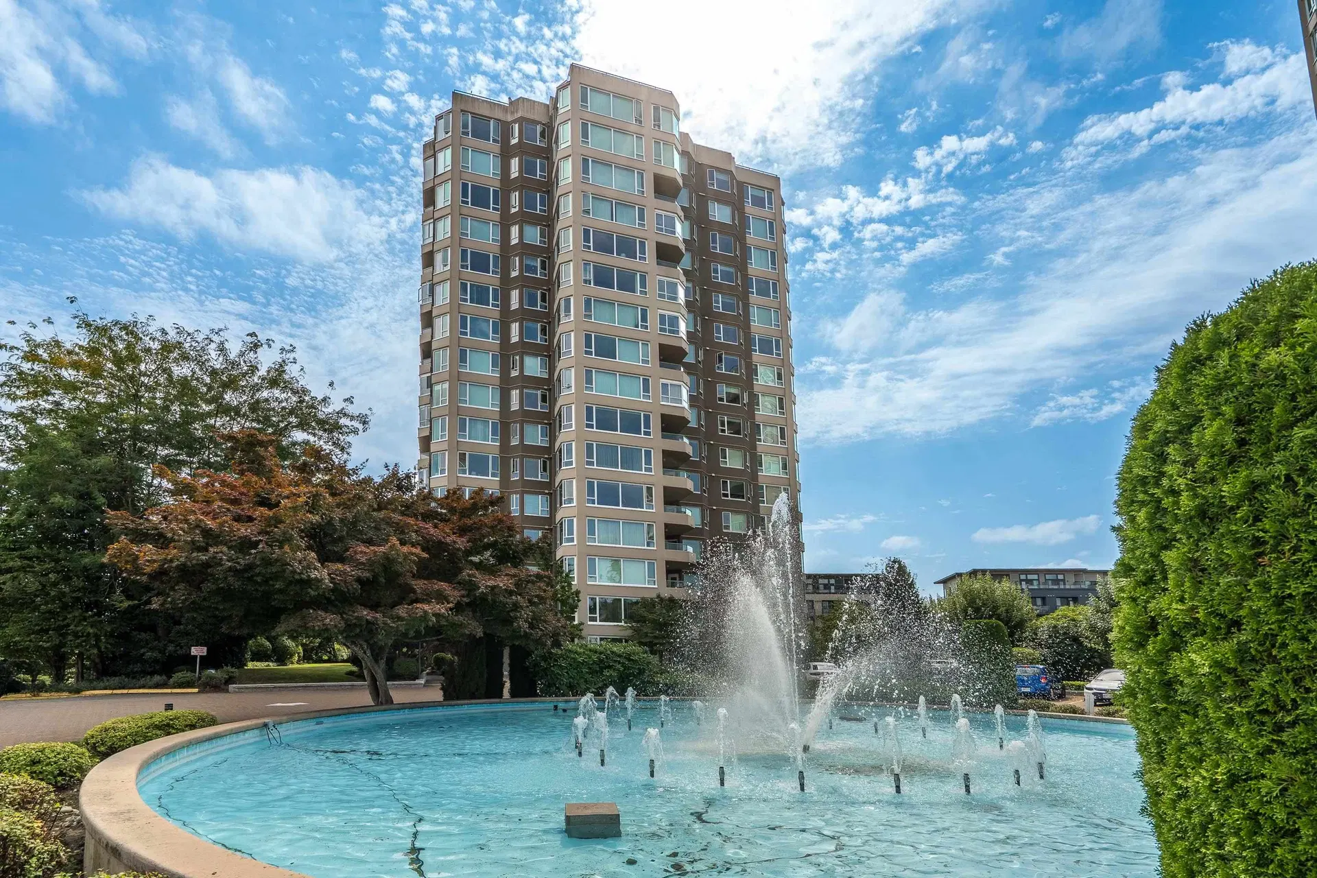 #404 – 3170 Gladwin Road