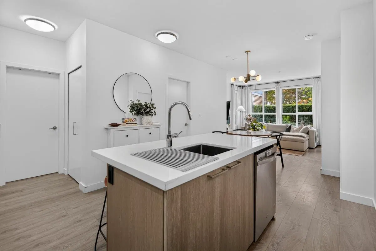 Photo 2 of 31 at #103 – 611 Regan Avenue