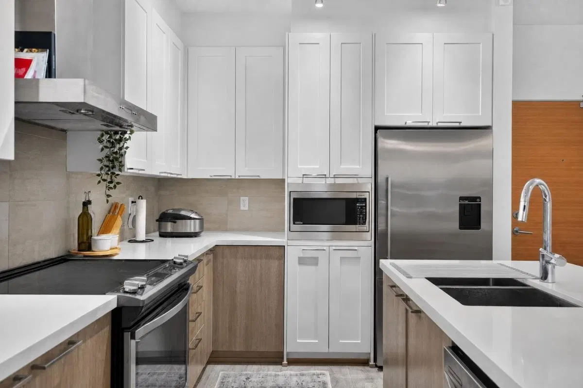 Photo 5 of 31 at #103 – 611 Regan Avenue