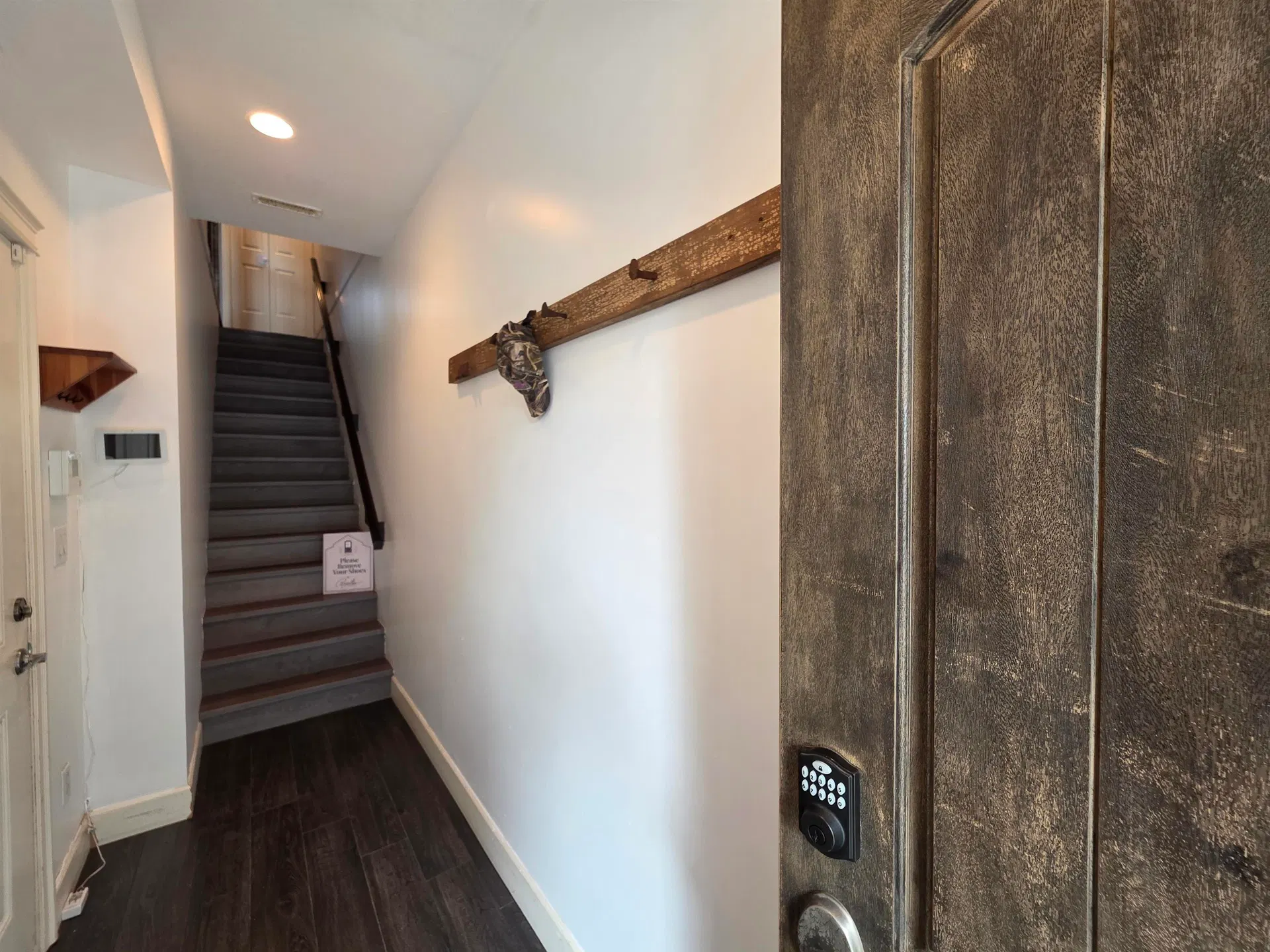 Photo 2 of 40 at #3 – 32792 Lightbody Court