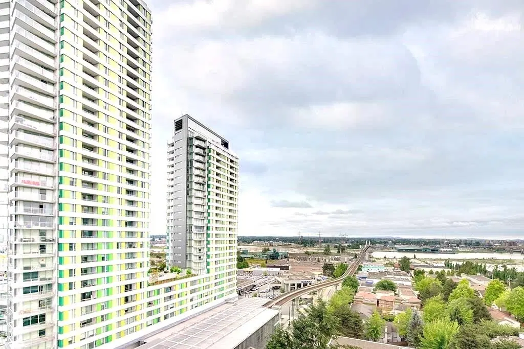 Photo 1 of 23 at #2206 – 488 SW Marine Drive