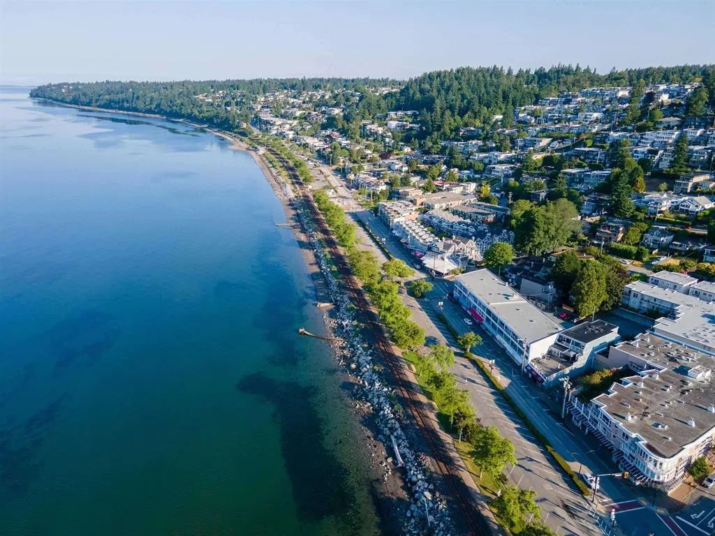 Photo 1 of 16 at #110 – 14881 Marine Drive