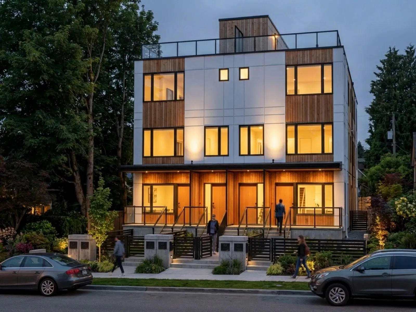 #4 – 3584 East Boulevard