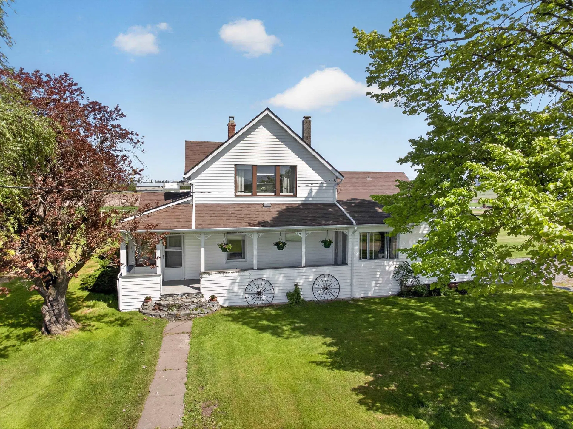 Photo 1 of 40 at 3706 88 Street