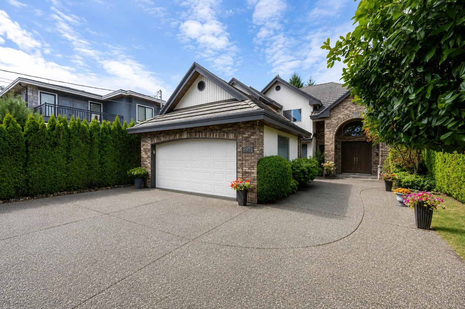 8971 Foster Road